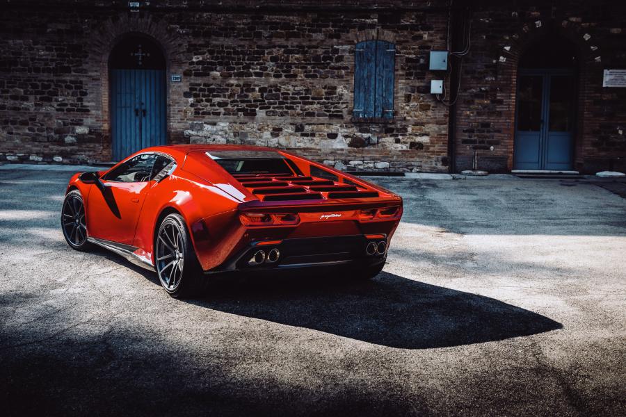 De Tomaso Pantera by Ares Design 2019 года  (фото 16 из 25)